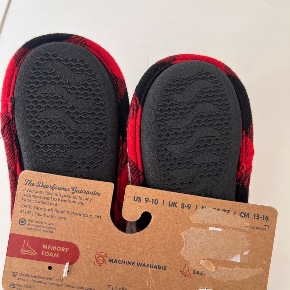 Dearfoams Red and Cream Plaid Slippers - Picture 5 of 5